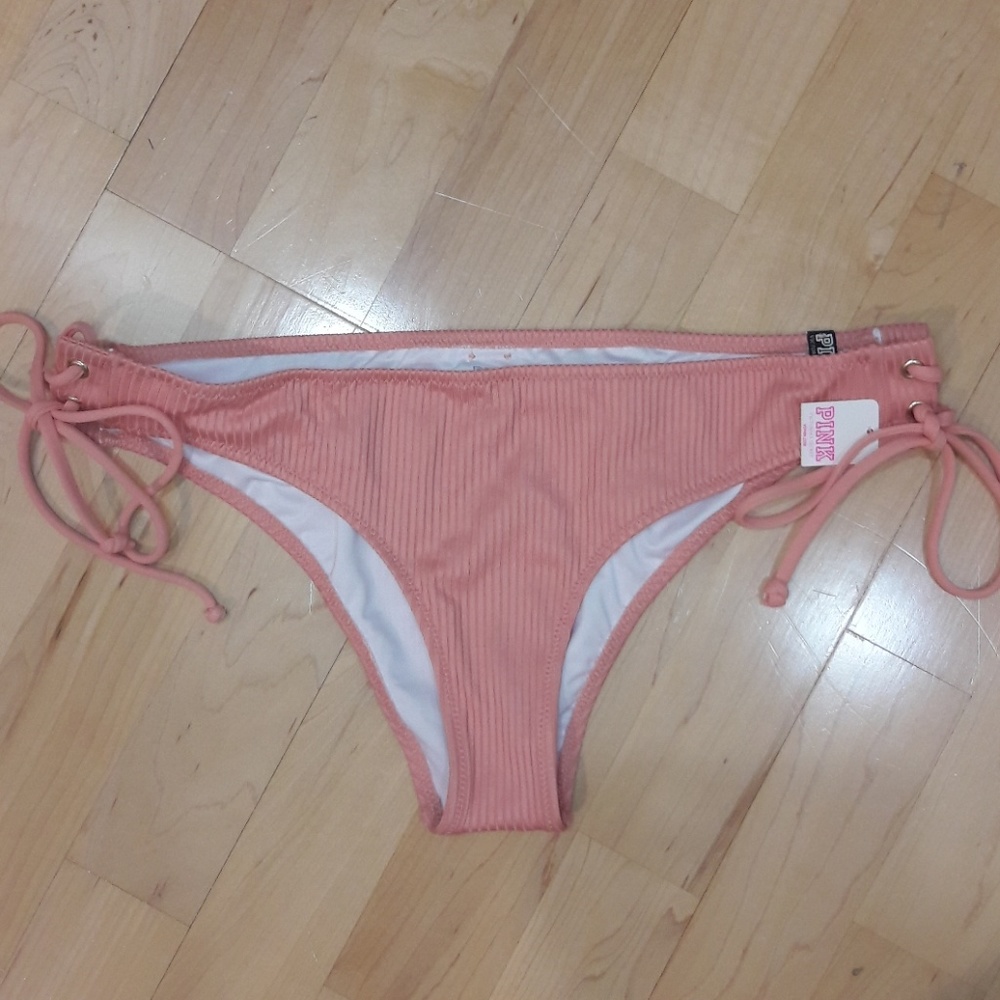 Bikini bottoms